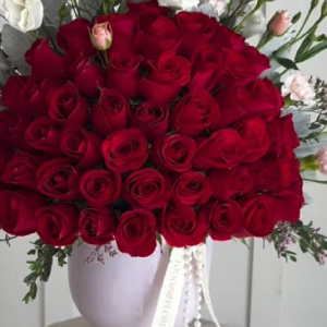 Romantic Red Roses Bouquet with Teddy Bear