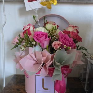Luxury Pink Rose Hat Box