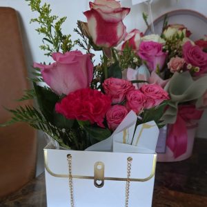 luxury red roses